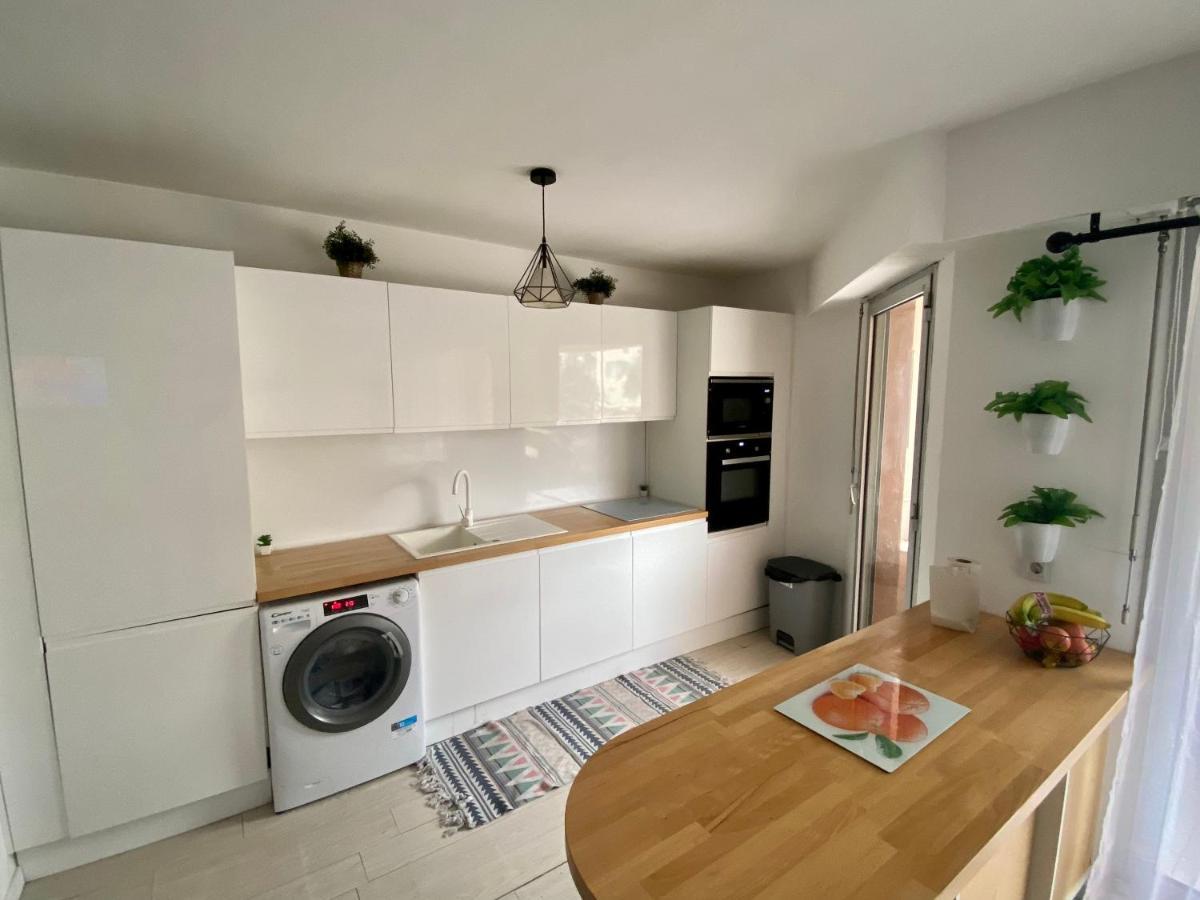 Appartement 2 6 Couchages Au Coeur De Port